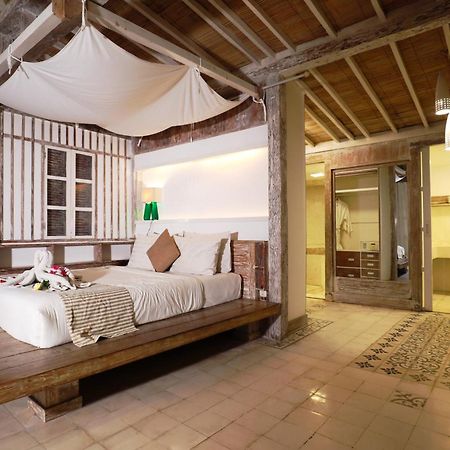 Aventus Resort Ubud 뜨갈랄랑 외부 사진