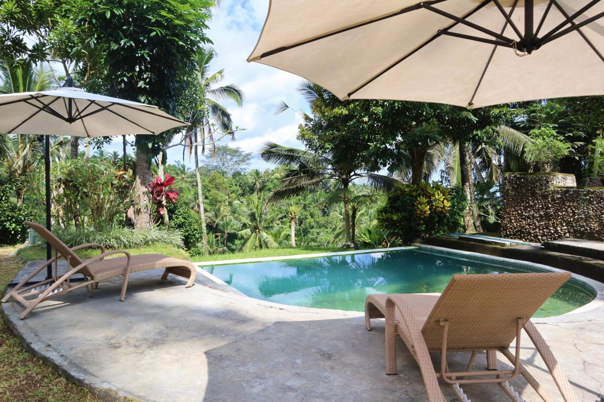 Aventus Resort Ubud 뜨갈랄랑 외부 사진